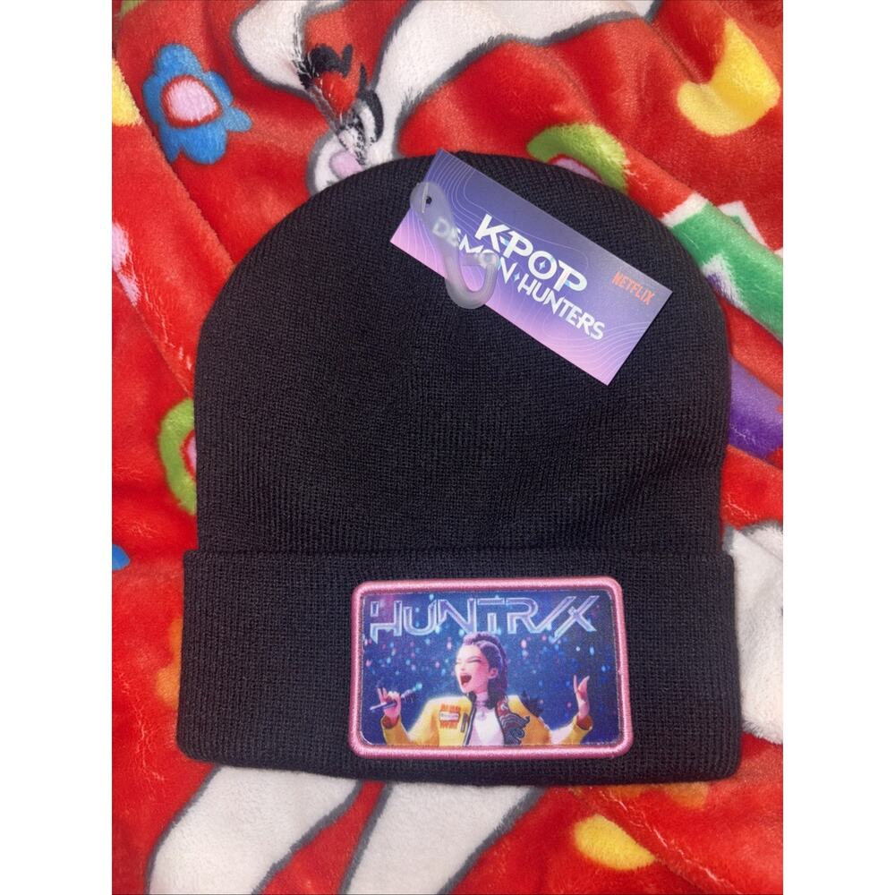 K Pop Demon Hunters Netflix Huntrix Black Winter 2025 Beanie BRAND NEW WITH TAGS